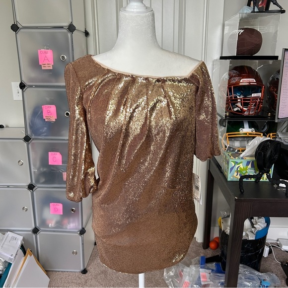 Aidan Mattox Cold One-Shoulder Gold Sequin Mini Dress NWT Size 2 - Picture 4 of 14